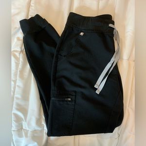 FIGS SCRUB PANTS MEDIUM